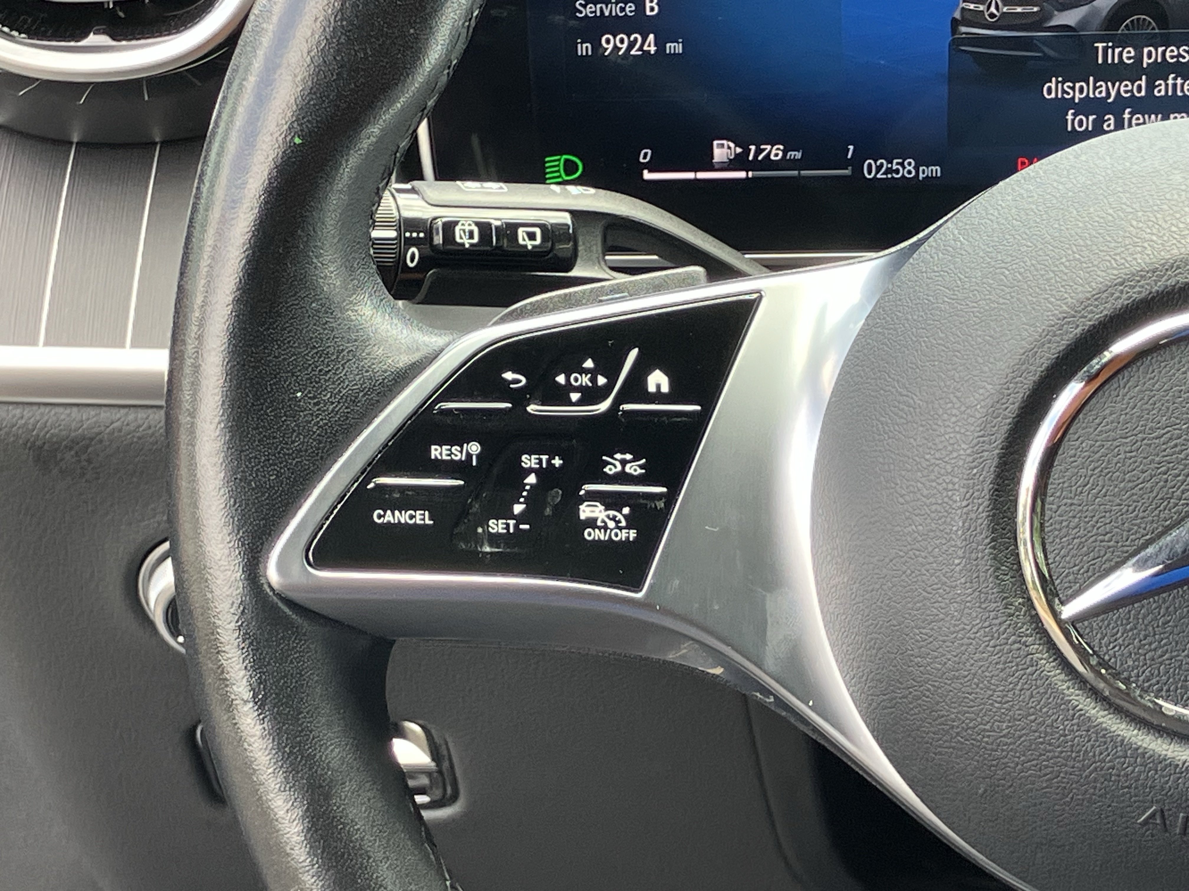 Used 2024 Mercedes-Benz GLC 300 image 22