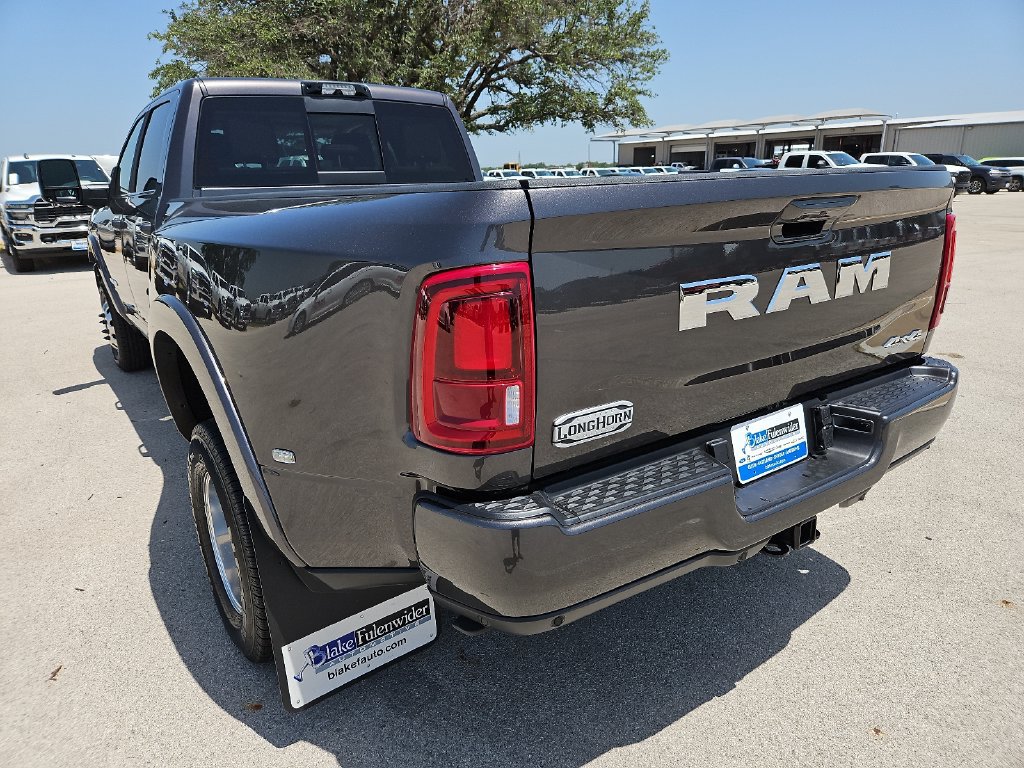 Used 2026 RAM 3500 Longhorn AWD/4WD image 5