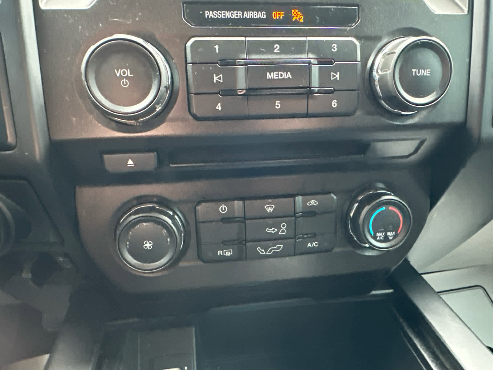 Used 2018 Ford F150 XL w/ Equipment Group 101A Mid image 24