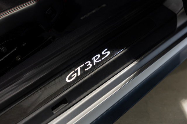 Used 2016 Porsche 911 GT3 RS image 49