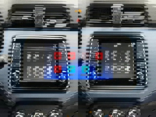 New 2025 Nissan Versa SV w/ Trunk Package image 22