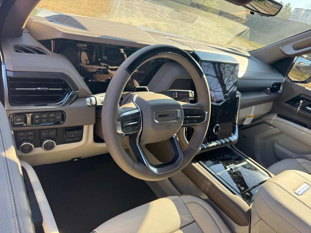 New 2026 GMC Yukon Denali w/ Denali Reserve Package image 3
