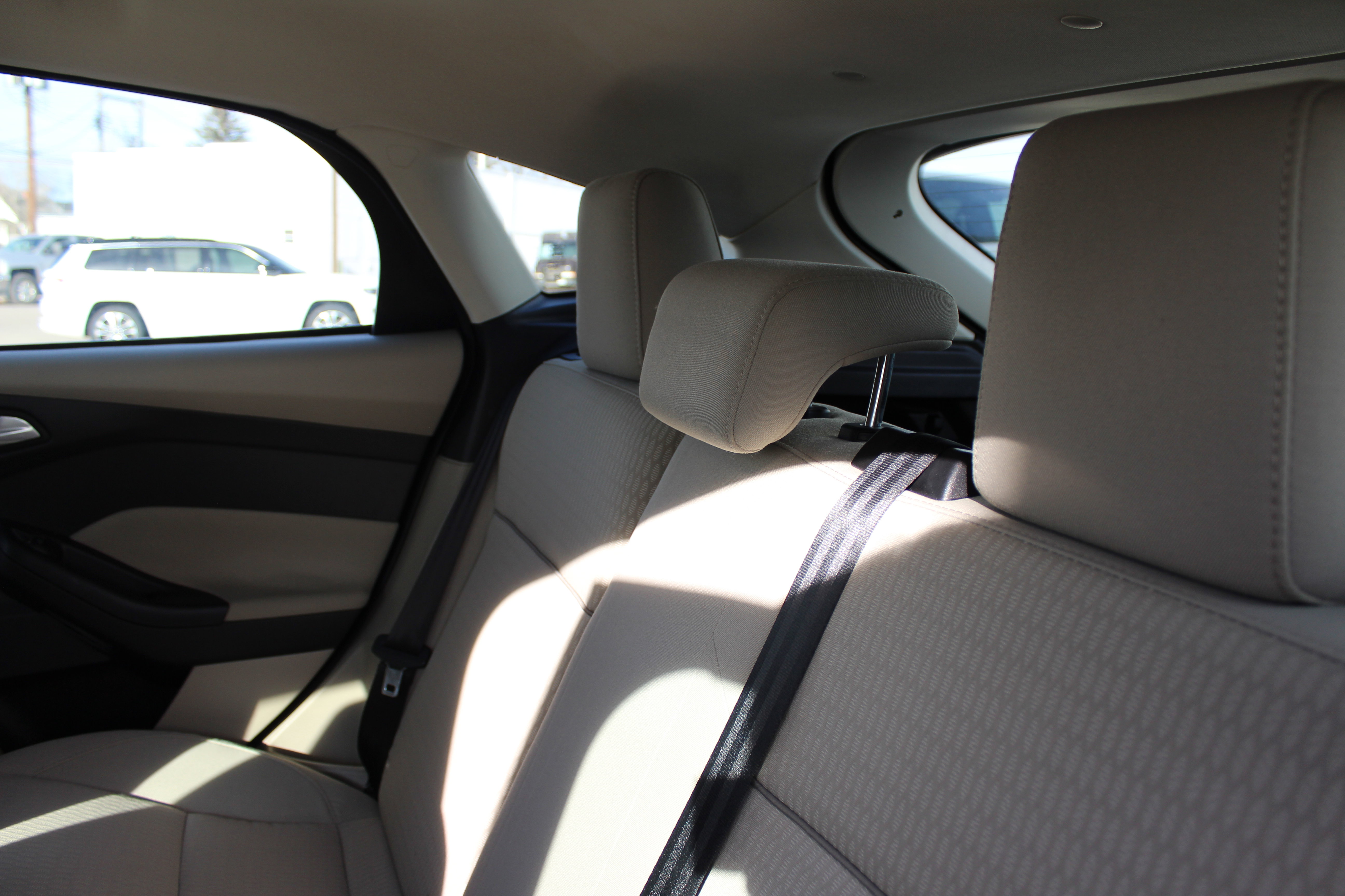 Used 2012 Ford Focus SEL image 24