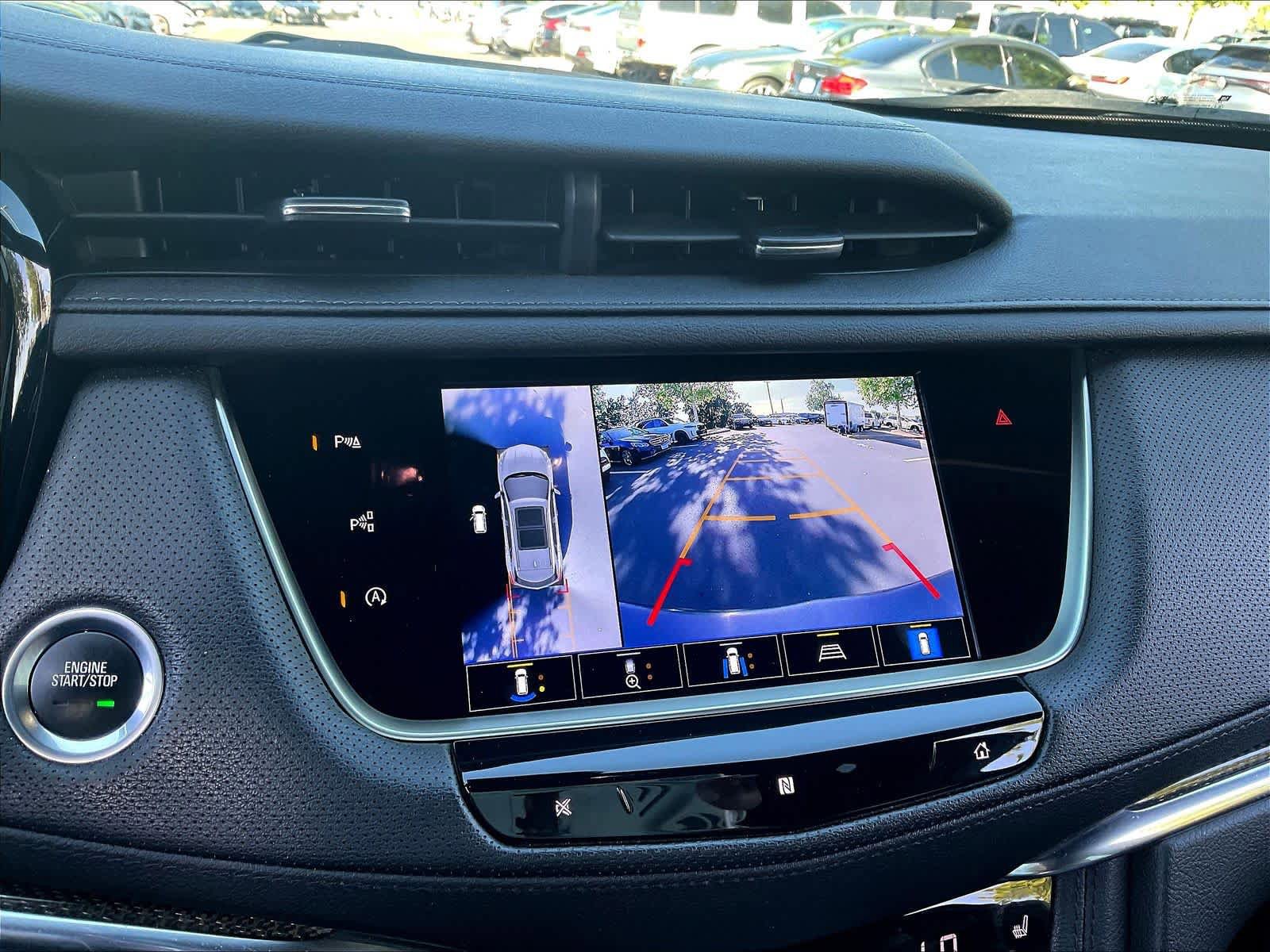 Used 2021 Cadillac XT5 Sportv w/ LPO, ONYX Package image 22