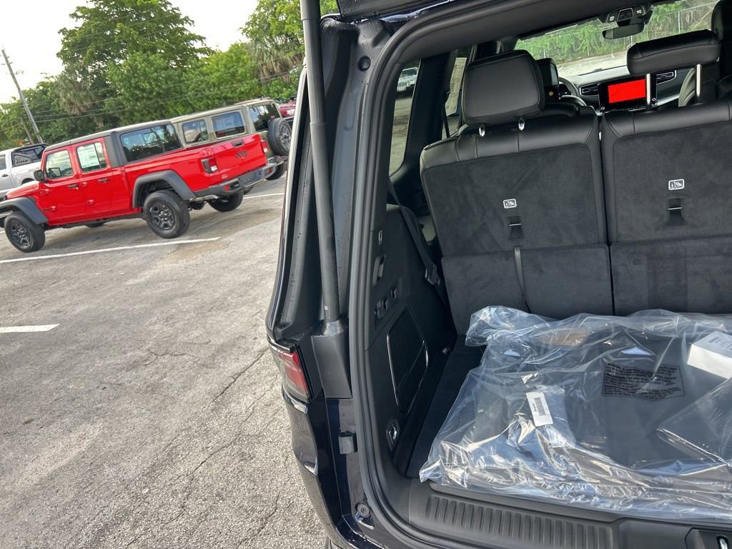 New 2025 Jeep Wagoneer Series II w/ Convenience Group I image 32