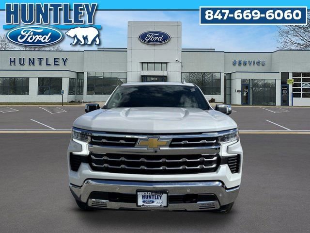 Used 2025 Chevrolet Silverado 1500 LTZ w/ Technology Package image 2