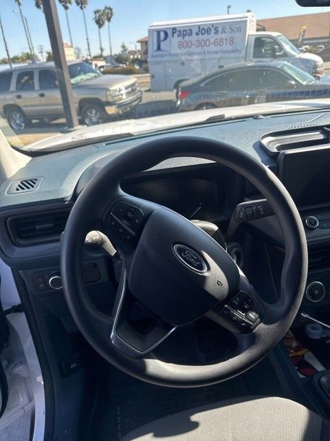 Used 2024 Ford Maverick XL image 17