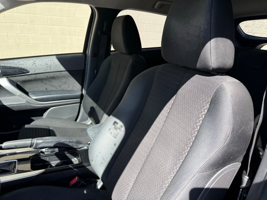 Used 2019 Mitsubishi Eclipse Cross ES image 17