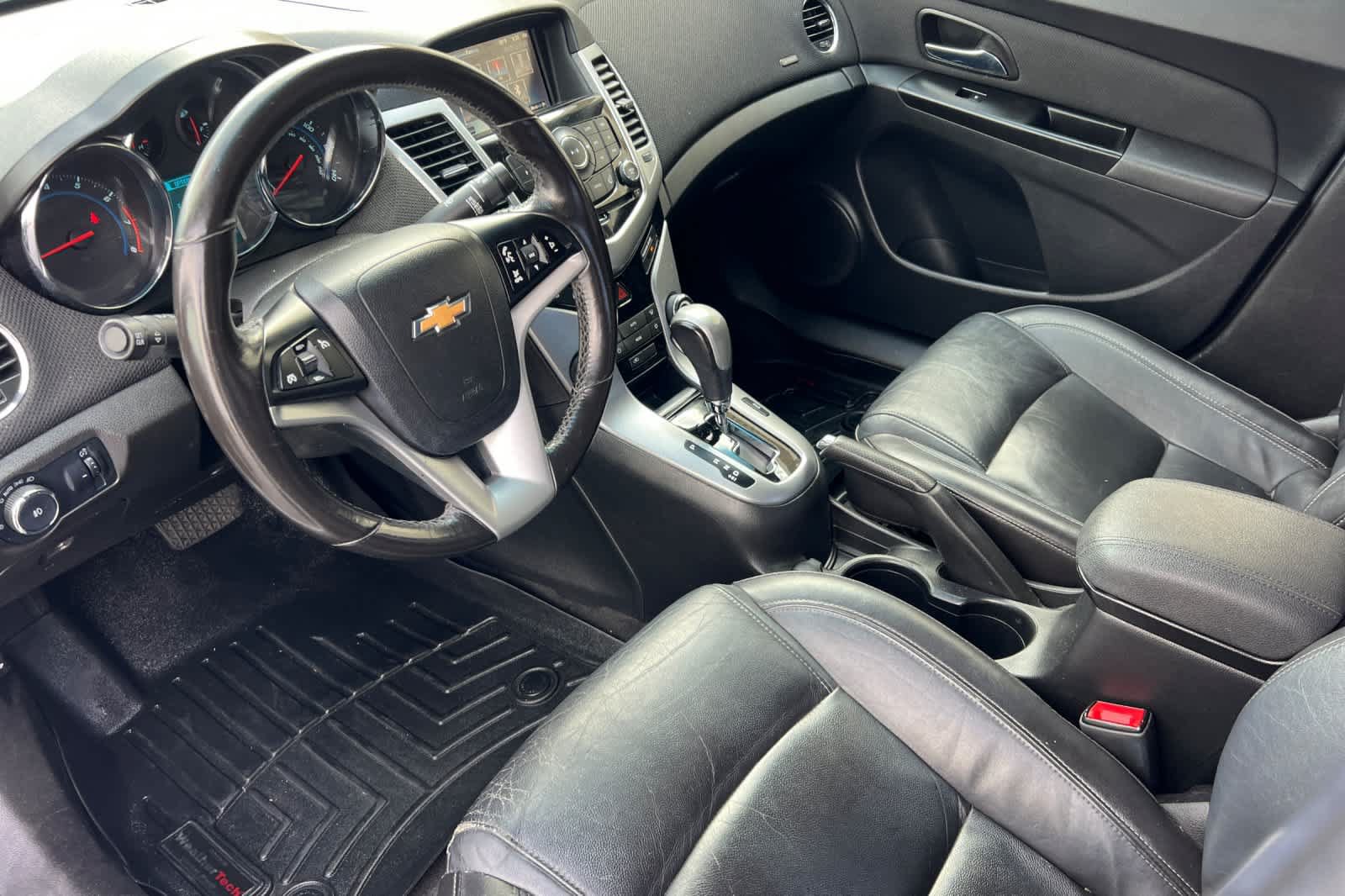 Used 2014 Chevrolet Cruze LTZ w/ RS Package FWD image 11