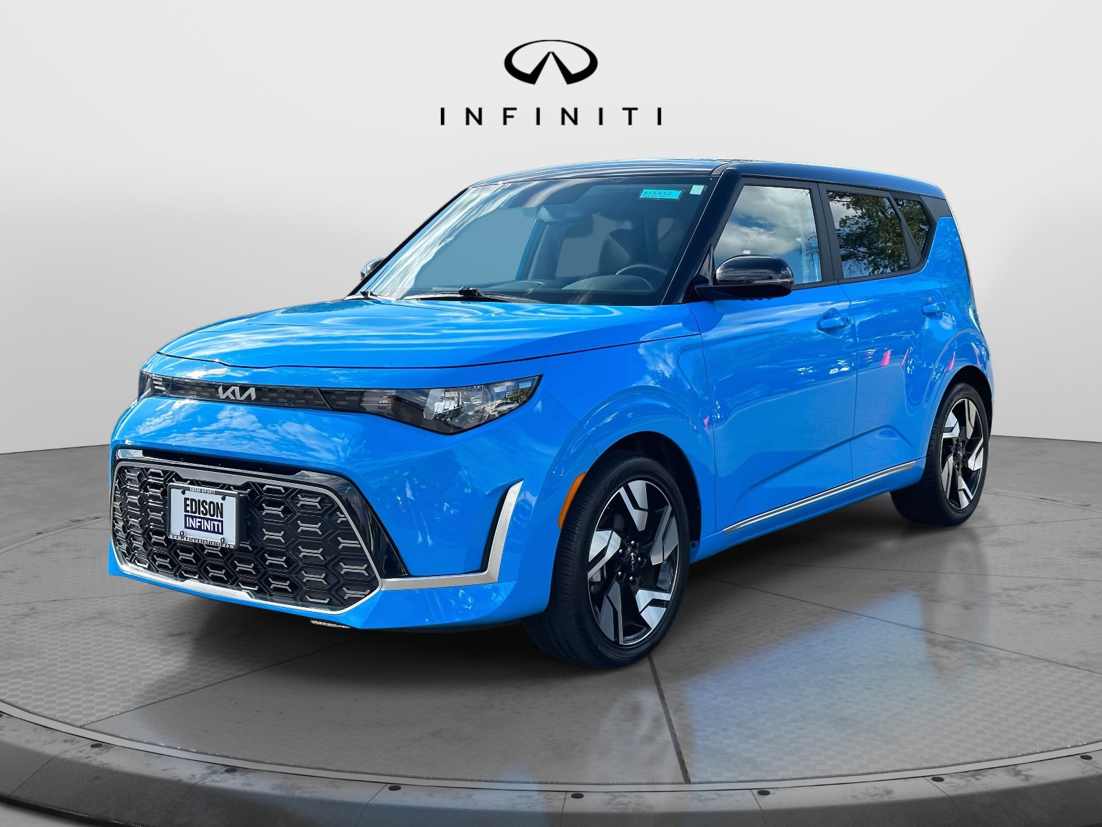 Used 2023 Kia Soul GT-Line image 2