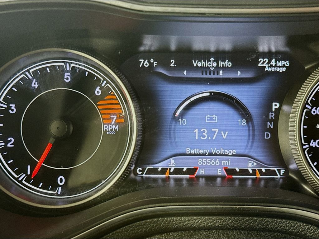 Used 2019 Jeep Cherokee Limited FWD image 10