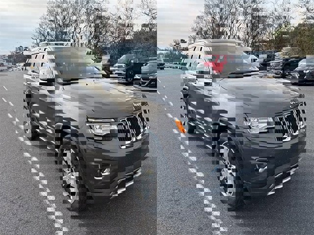 Used 2015 Jeep Grand Cherokee Limited w/ Luxury Group II image 9