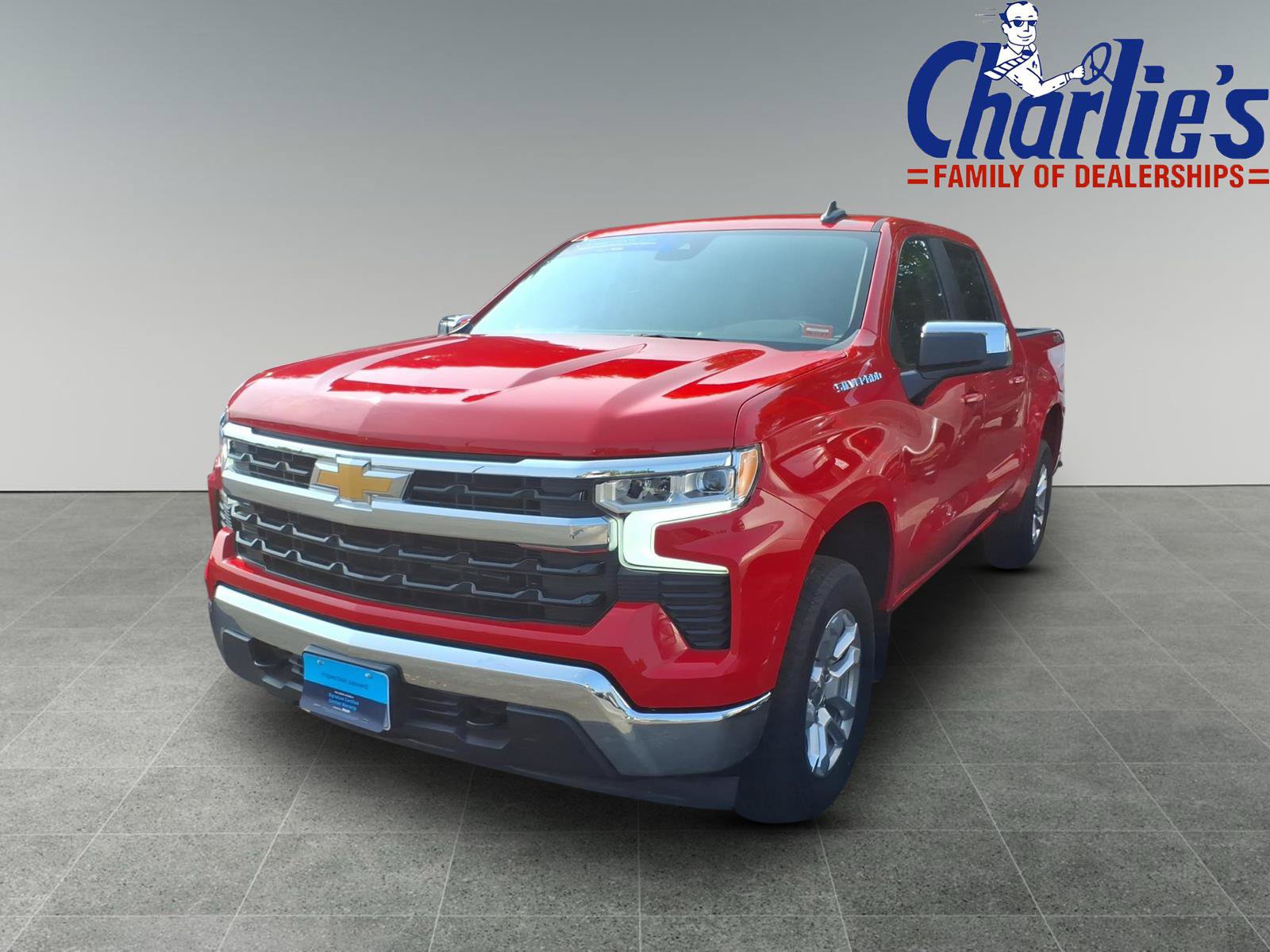 Used 2024 Chevrolet Silverado 1500 LT AWD/4WD image 1
