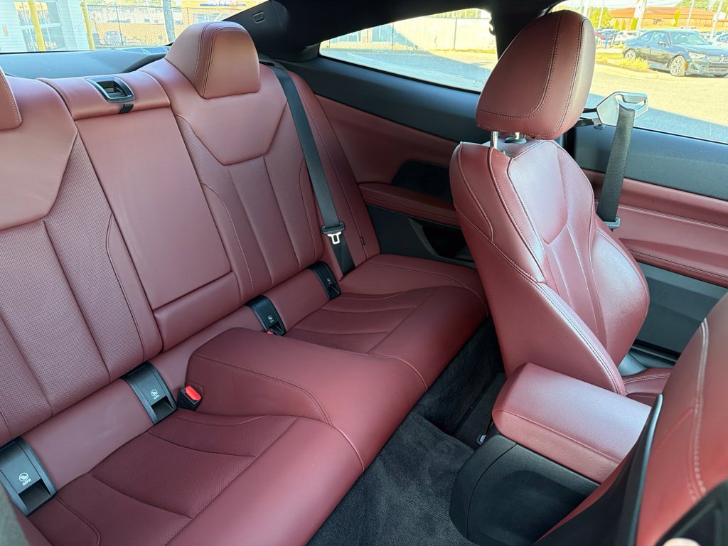 Used 2023 BMW 430i Coupe w/ Premium Package RWD image 28