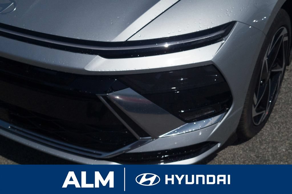 New 2026 Hyundai Sonata SEL FWD image 11