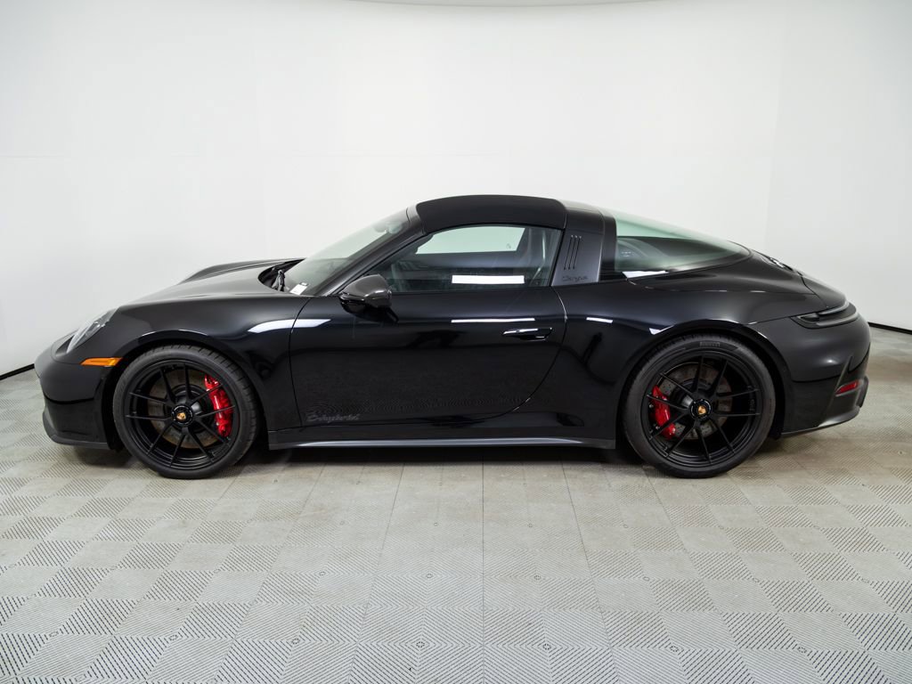 Certified 2026 Porsche 911 Targa 4 GTS image 35