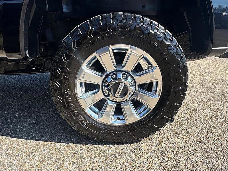 Used 2019 Ford F250 Platinum w/ Platinum Ultimate Package image 62