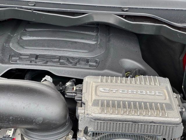 New 2026 RAM 1500 Laramie AWD/4WD image 46