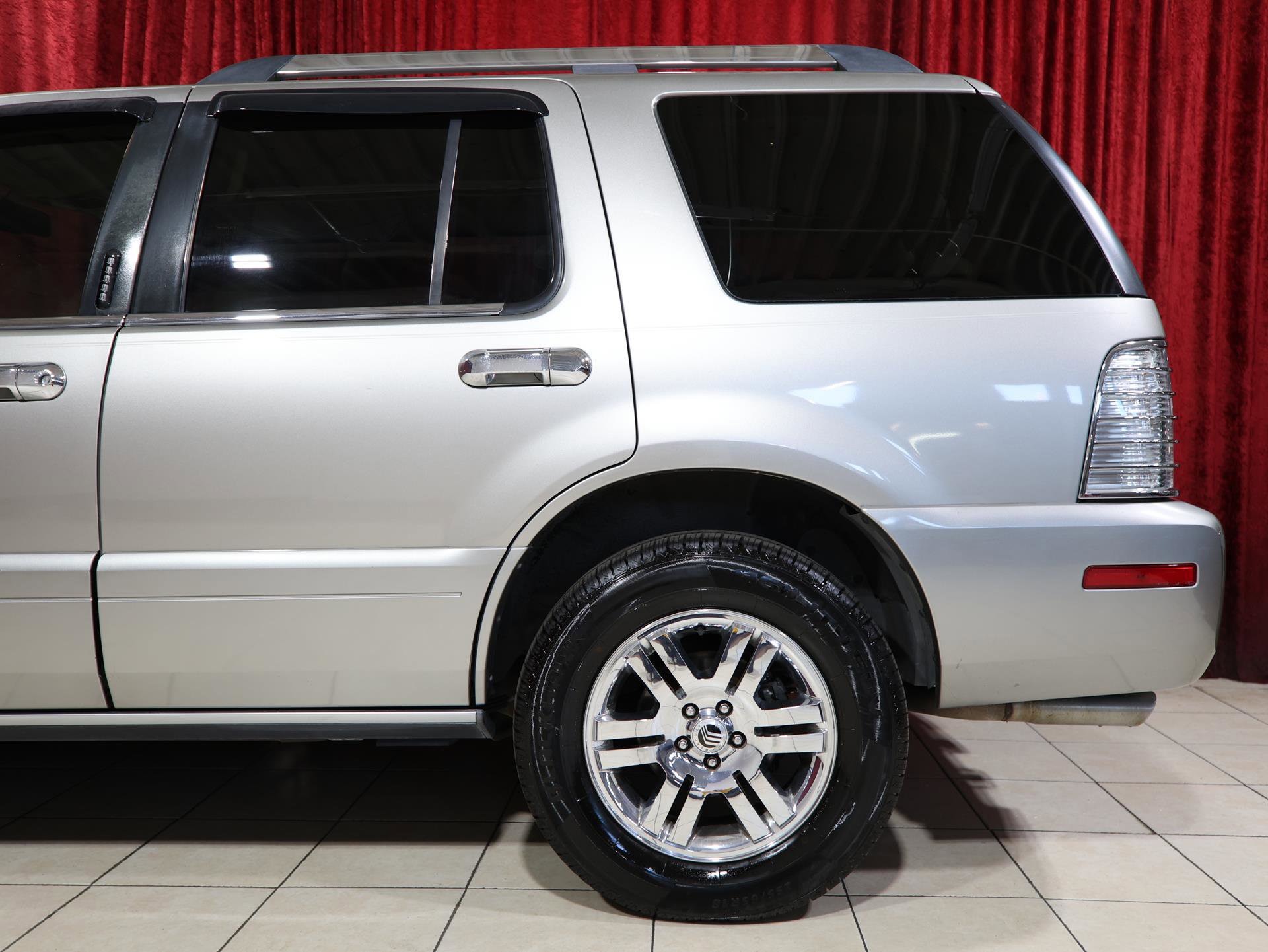 Used 2008 Mercury Mountaineer Premier image 6
