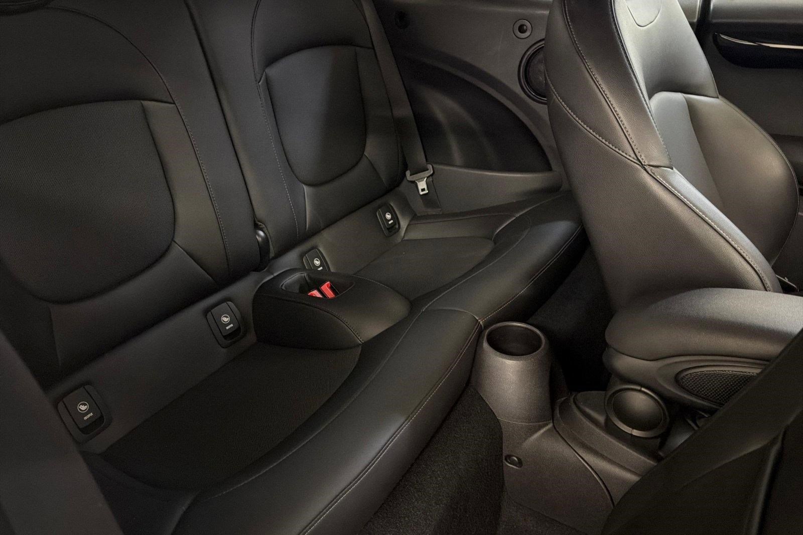 Used 2020 MINI Cooper S image 28