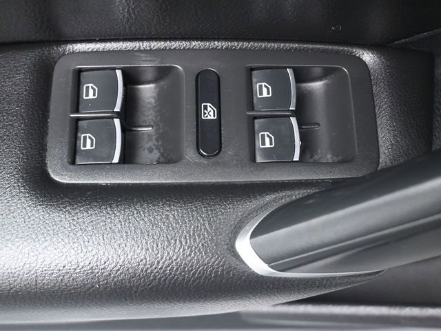 Used 2022 Volkswagen Passat 2.0T SE image 13