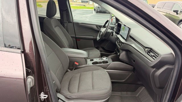 Used 2023 Ford Escape Active w/ Tech Pack #1 AWD/4WD image 14
