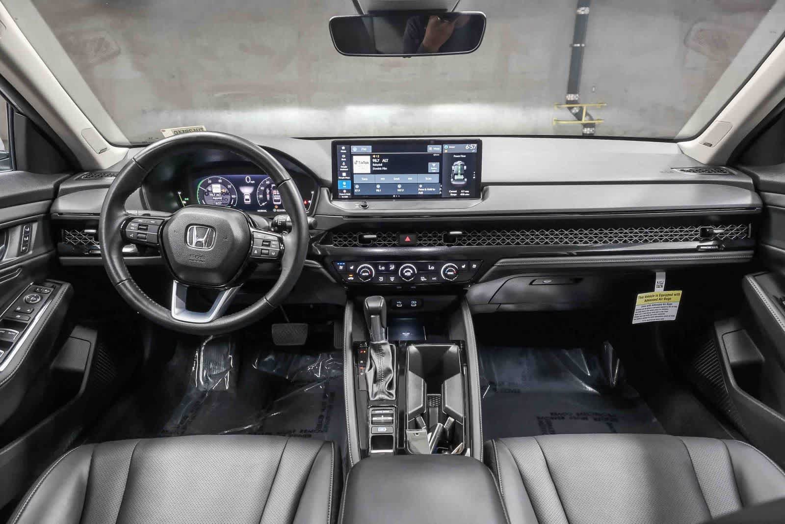 Used 2024 Honda Accord Touring image 15