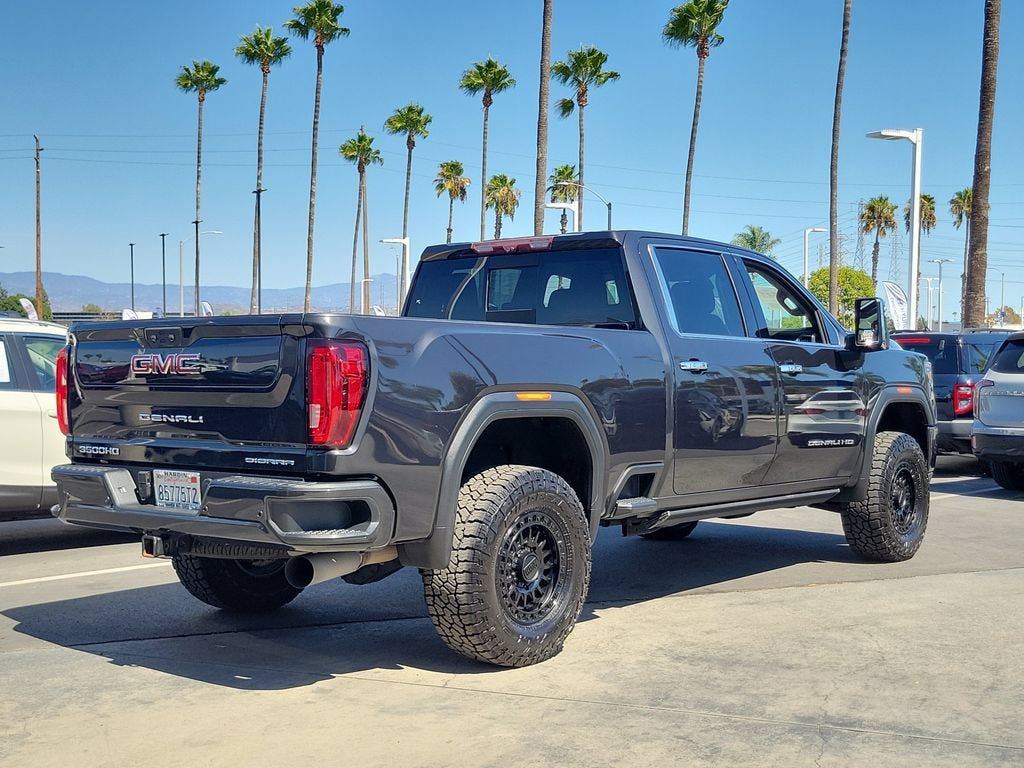 Used 2020 GMC Sierra 3500 Denali w/ Denali Ultimate Package AWD/4WD image 3