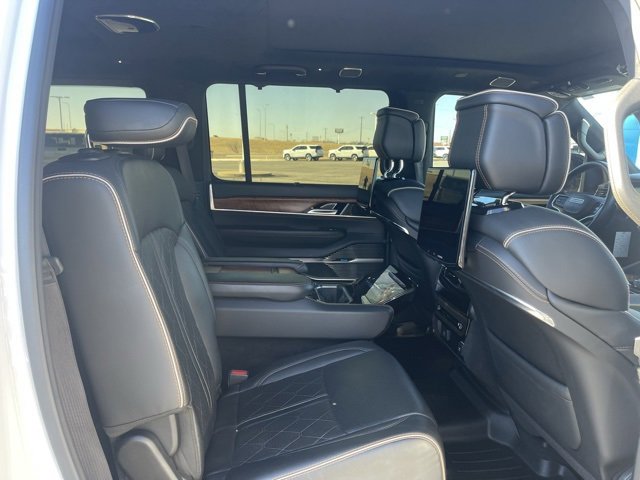Used 2023 Jeep Grand Wagoneer L Series III w/ Rear Seat Video Group 1 image 15