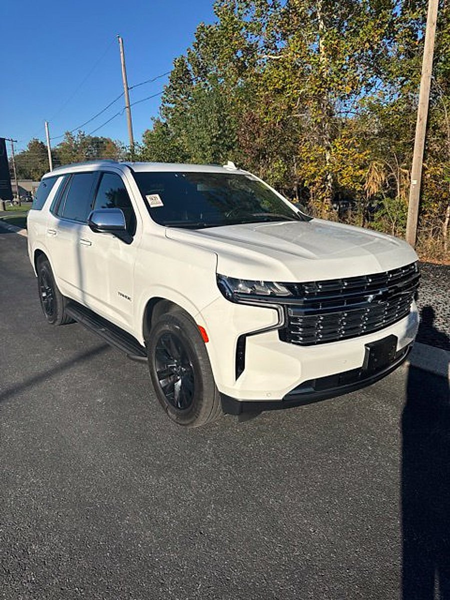 Used 2021 Chevrolet Tahoe Premier AWD/4WD image 2