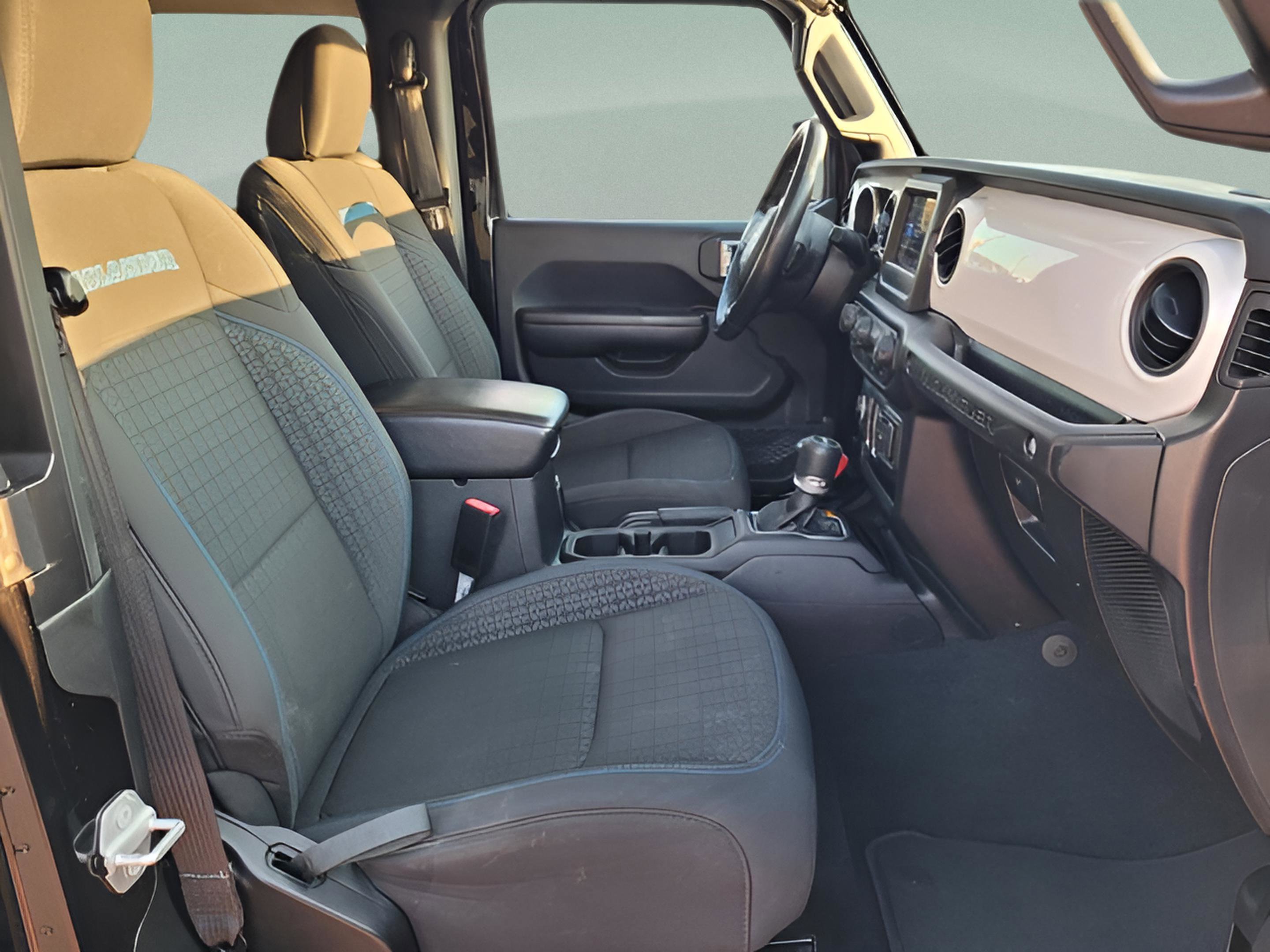 Used 2021 Jeep Wrangler Sport image 14