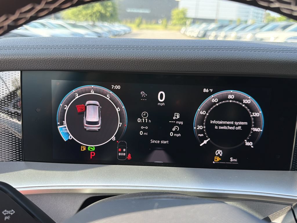 New 2026 Volkswagen Tiguan SE FWD image 27