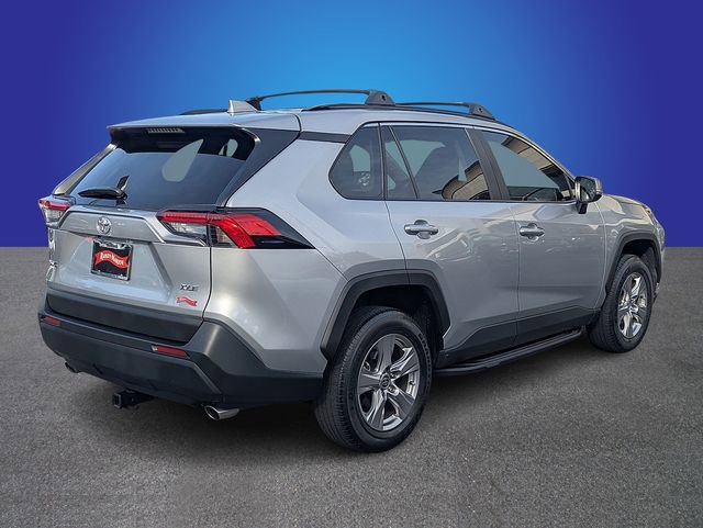Used 2023 Toyota RAV4 XLE w/ Convenience Package FWD image 5