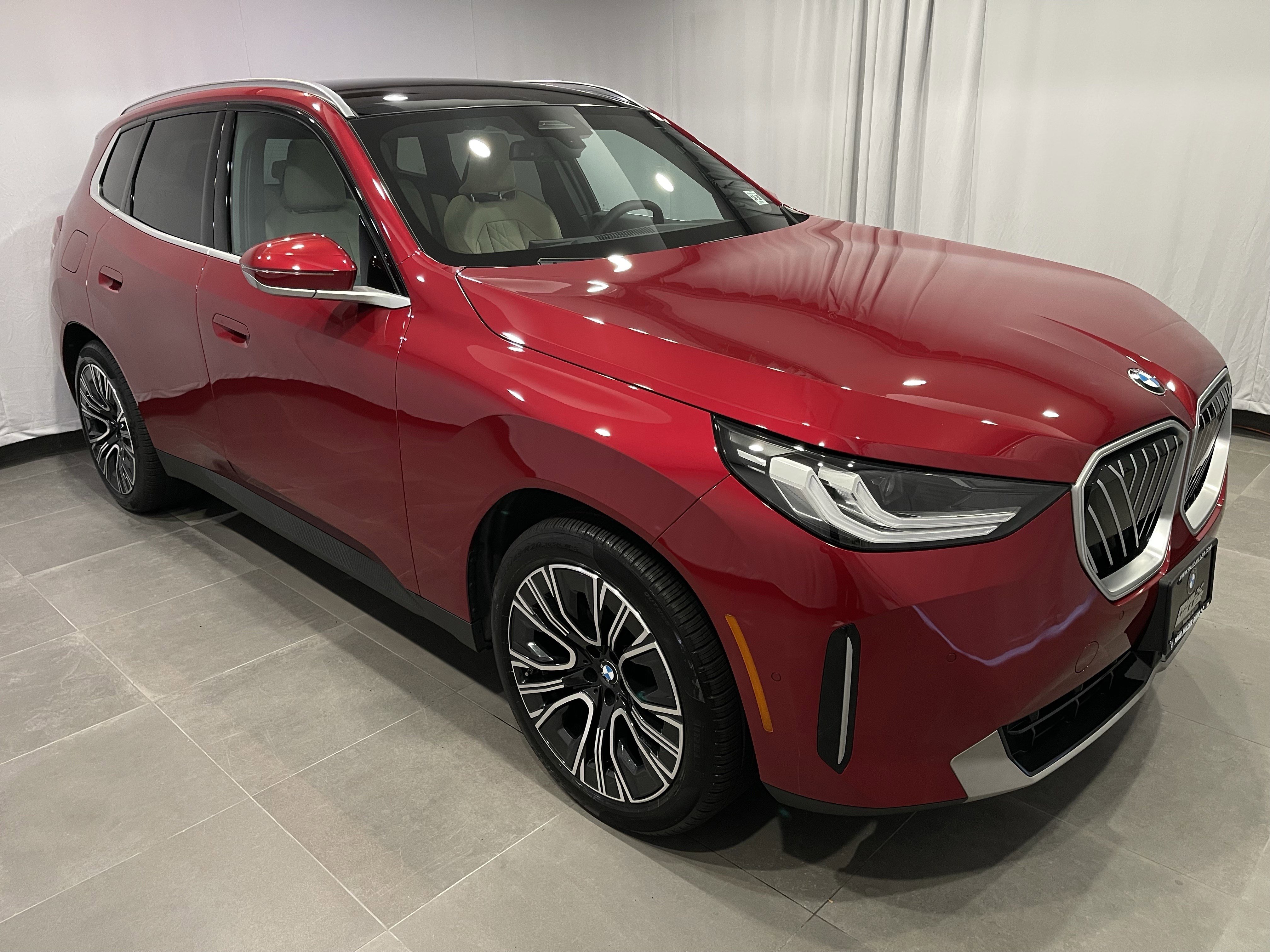 Used 2025 BMW X3 xDrive30i w/ Convenience Package image 3