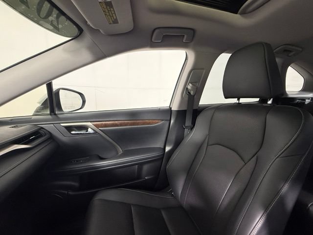 Used 2022 Lexus RX 350L Premium w/ Premium Package AWD/4WD image 21