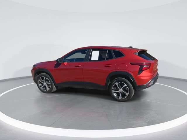 Used 2024 Chevrolet Trax RS w/ Driver Confidence Package FWD image 7