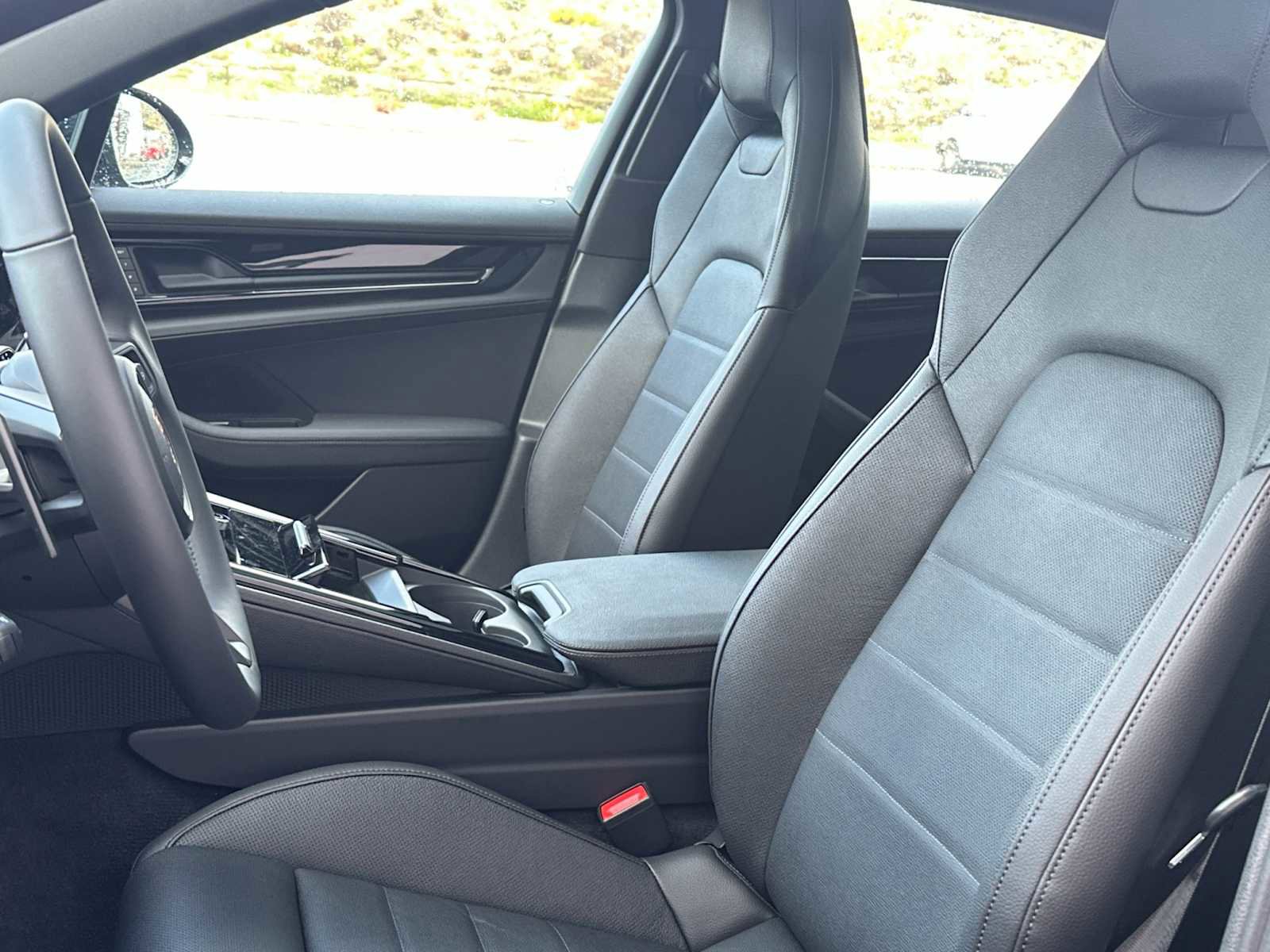 New 2026 Porsche Panamera RWD image 5