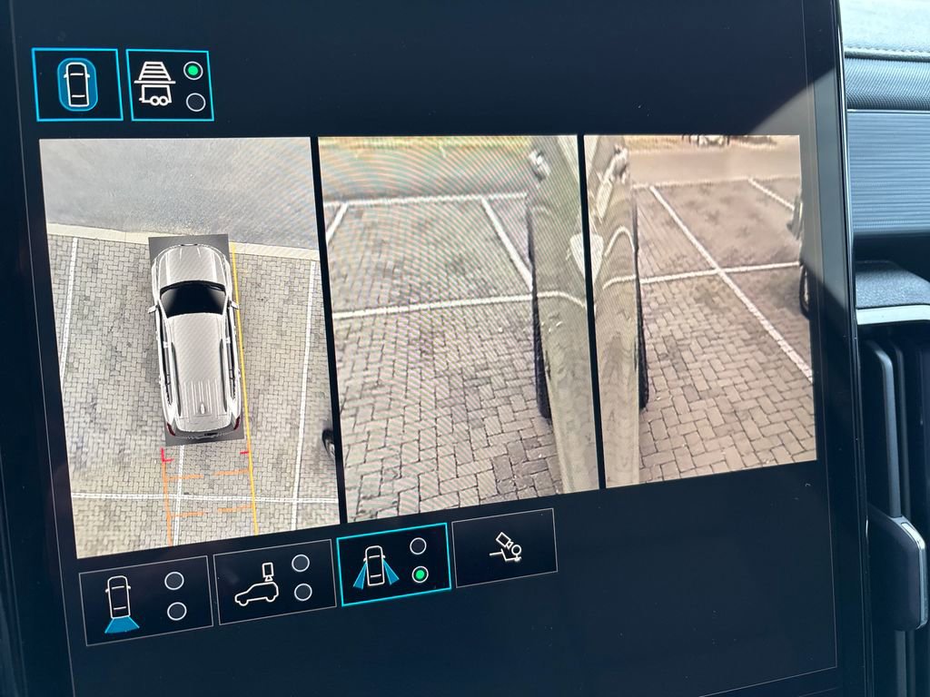 New 2026 GMC Acadia AT4 w/ Luxury Package image 29