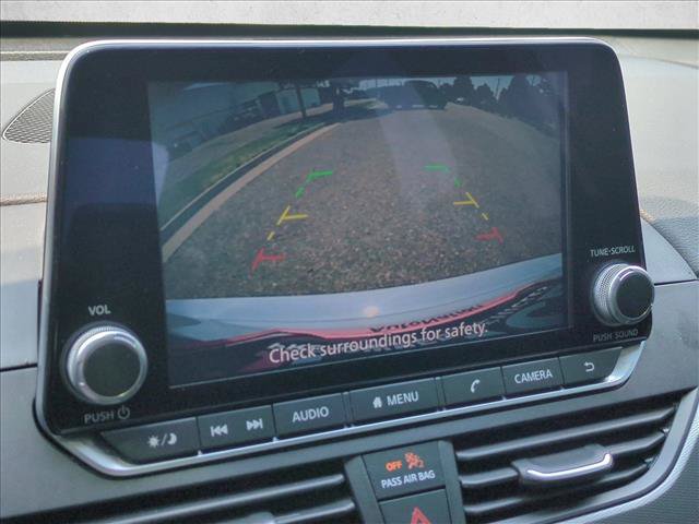Used 2025 Nissan Altima 2.5 SR AWD/4WD image 13