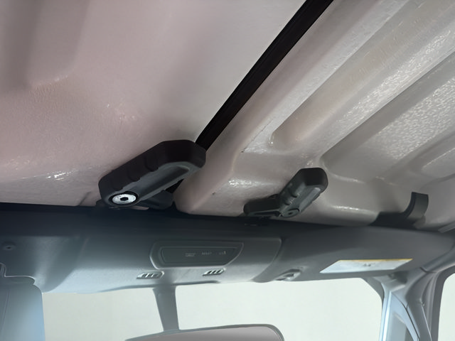 Used 2023 Jeep Wrangler Unlimited Sport AWD/4WD image 17