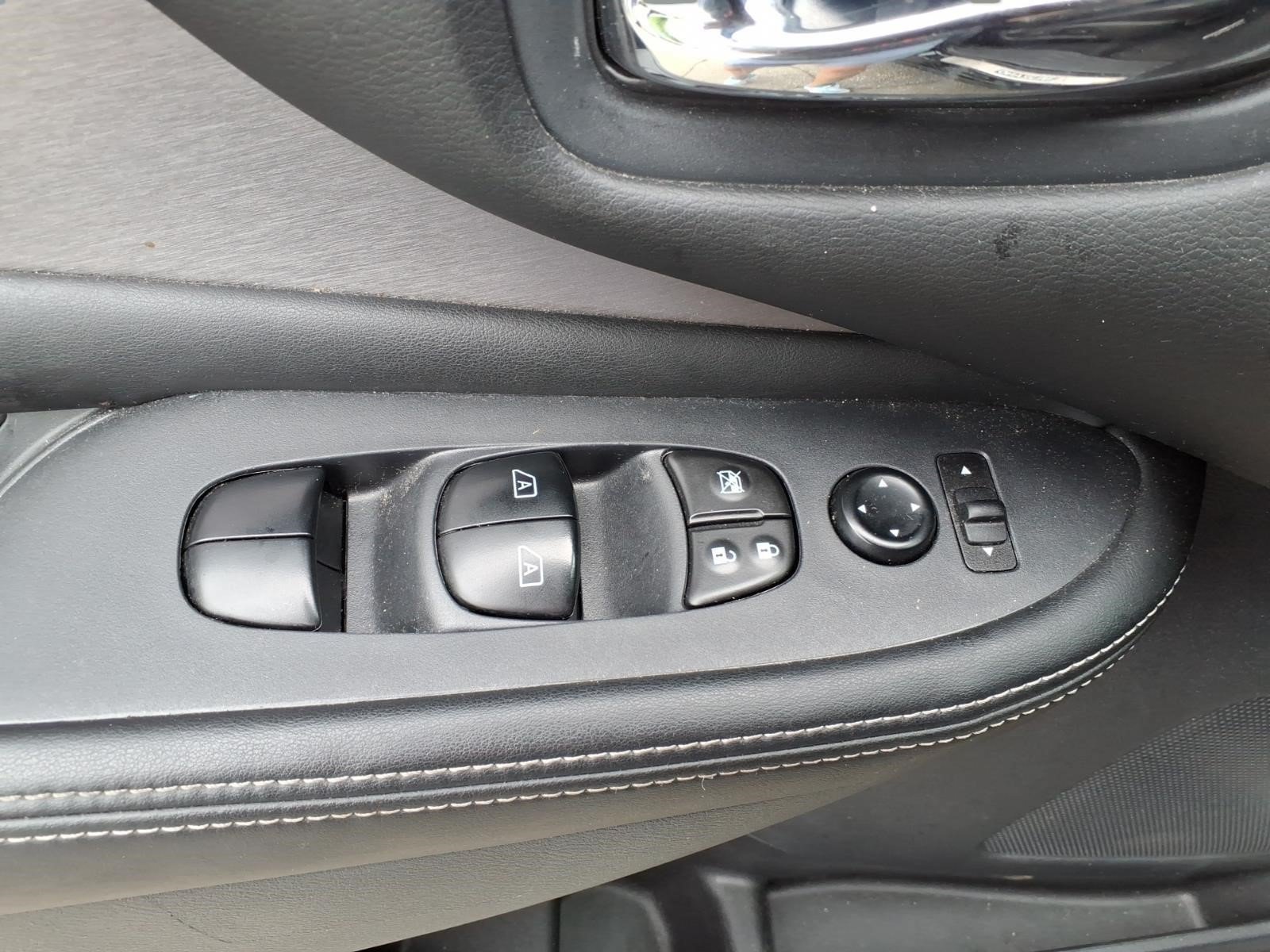 Used 2024 Nissan Murano SV w/ SV Midnight Edition Package AWD/4WD image 13