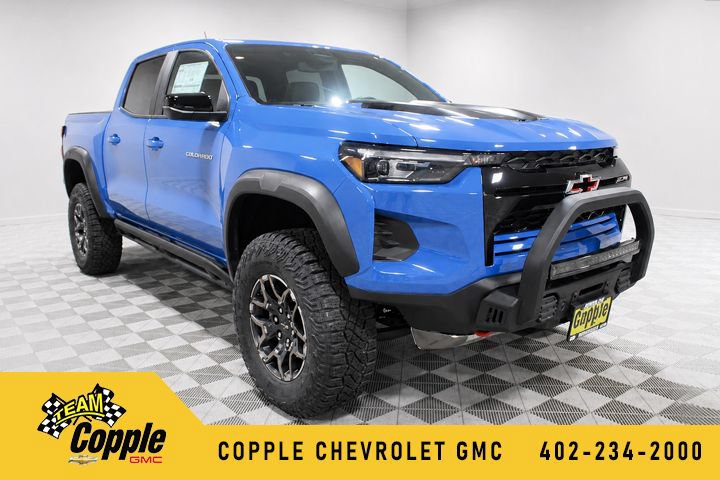 New 2026 Chevrolet Colorado ZR2 w/ Off-Road Front Bumper Package AWD/4WD 360° Tour