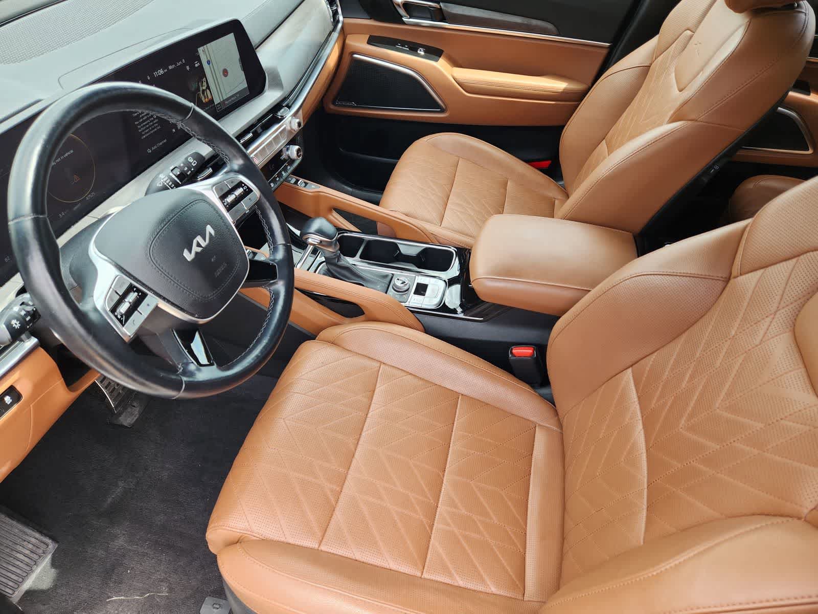Certified 2024 Kia Telluride SX X-Line AWD/4WD image 2