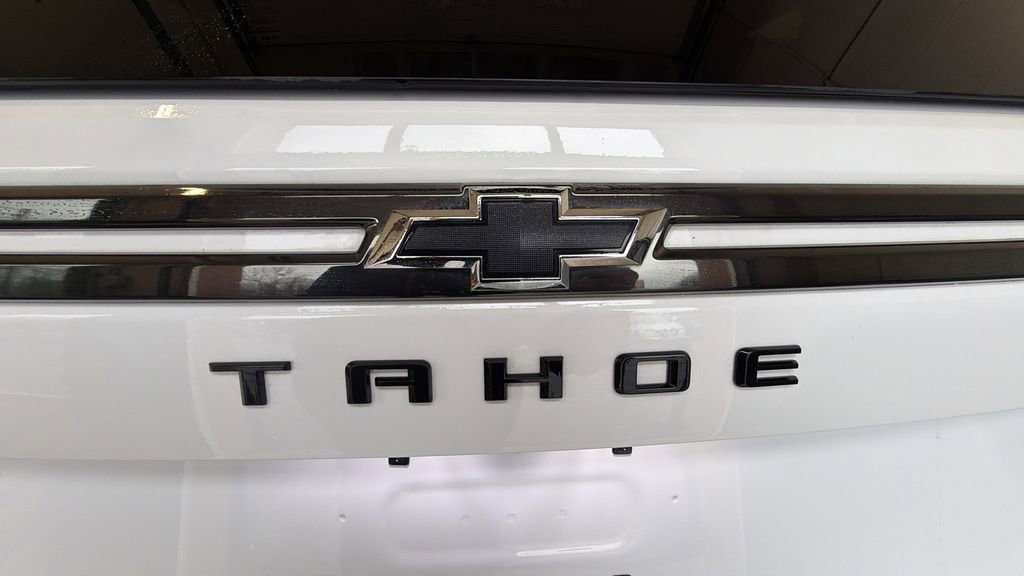 Used 2022 Chevrolet Tahoe Z71 w/ Luxury Package image 36