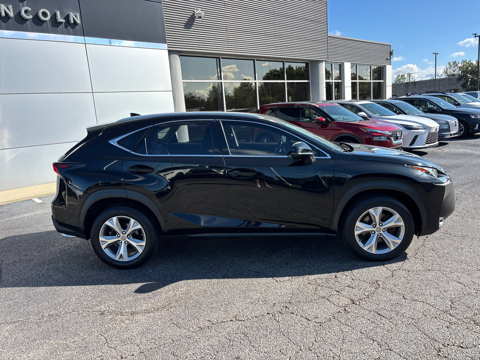 Used 2017 Lexus NX 200t AWD w/ Premium Package image 8