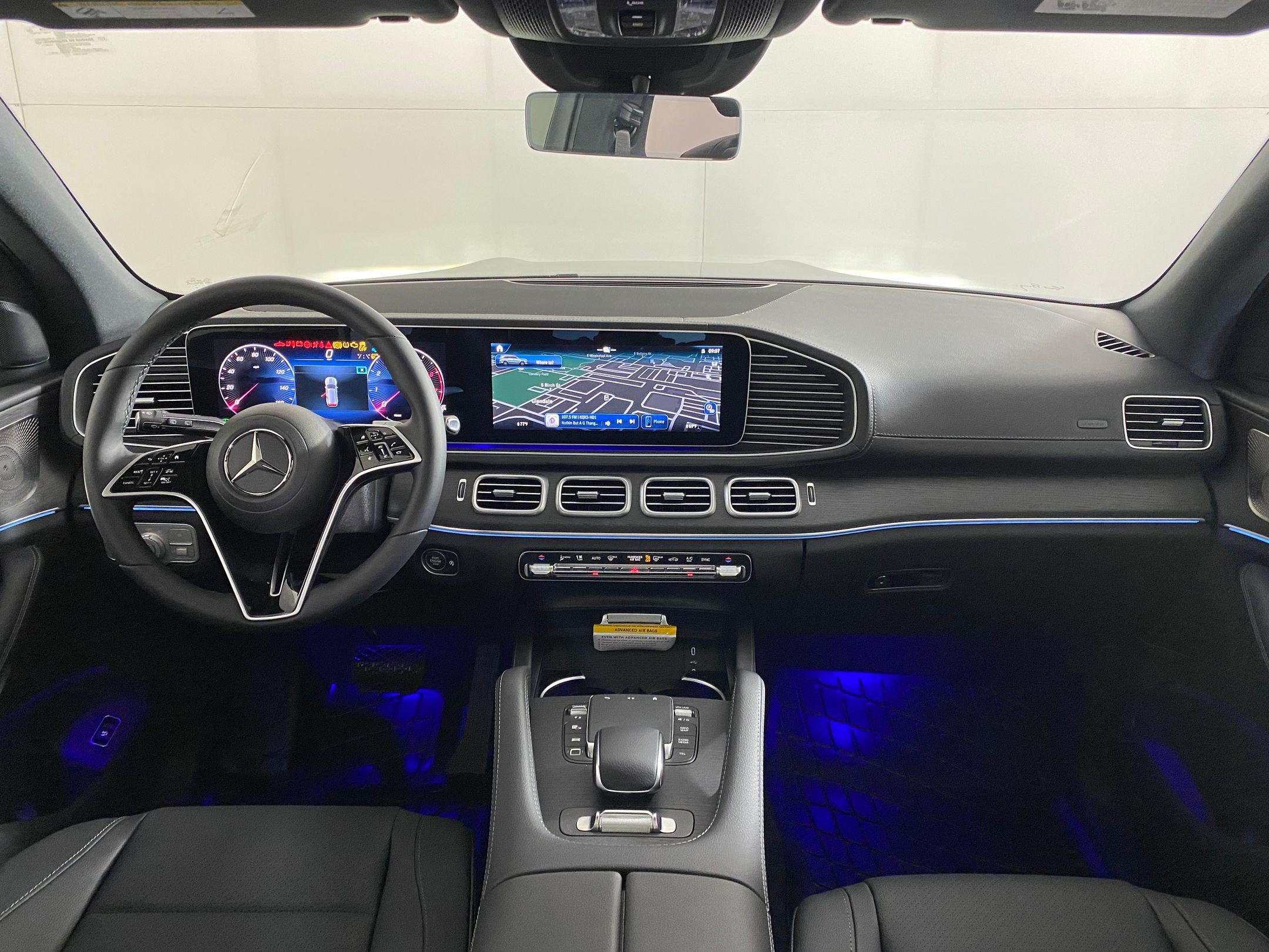 Used 2025 Mercedes-Benz GLS 450 4MATIC image 15