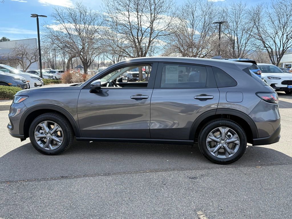 Certified 2026 Honda HR-V LX image 8
