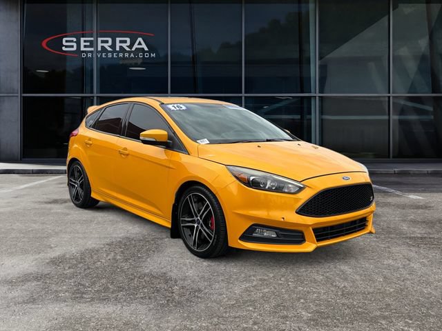 Used 2016 Ford Focus ST w/ Equipment Group 401A FWD image 7