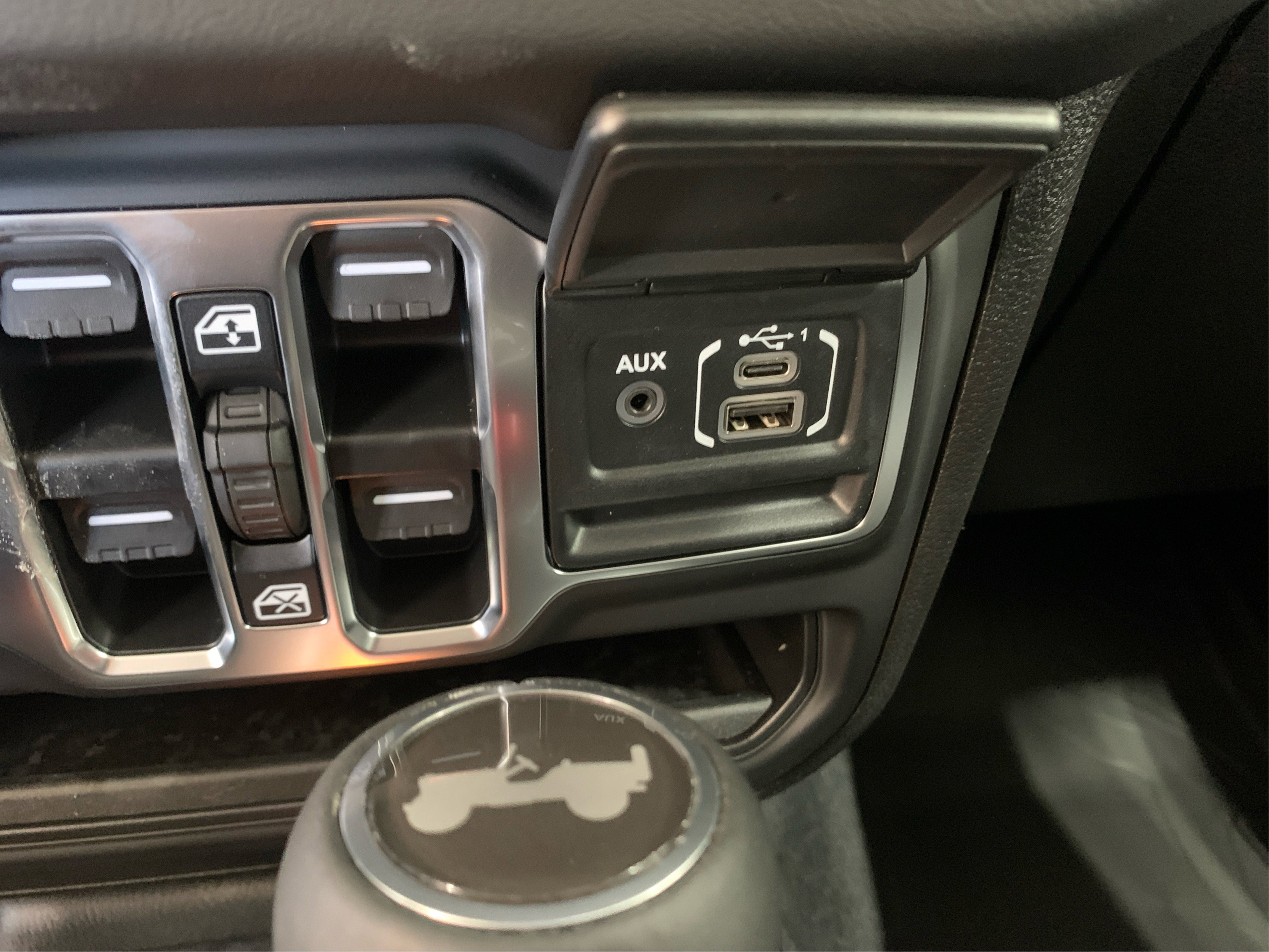 New 2025 Jeep Wrangler Sahara w/ Safety Group image 37