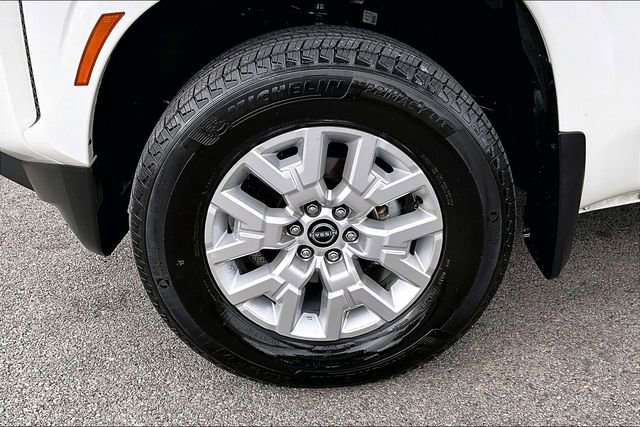 Certified 2024 Nissan Frontier SV w/ SV Convenience Package image 31